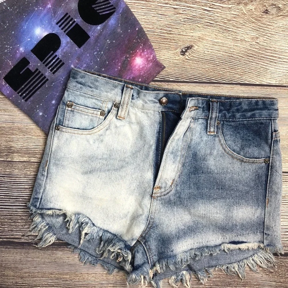 Women’s Somedays Loving Shorts Sz XS